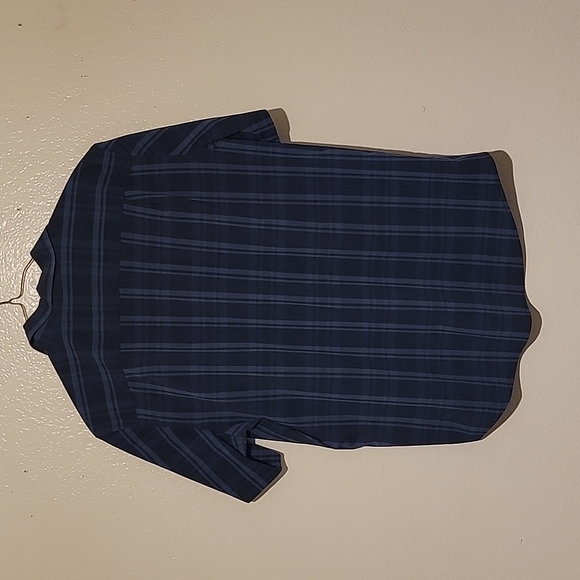 2 for $18!!! 2XL "George" Blue button up shirt & Dark blue "George" button up. - Picture 6 of 6